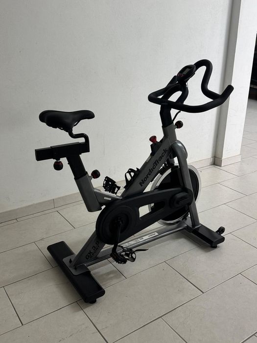 Bicicleta estática NordicTrack
