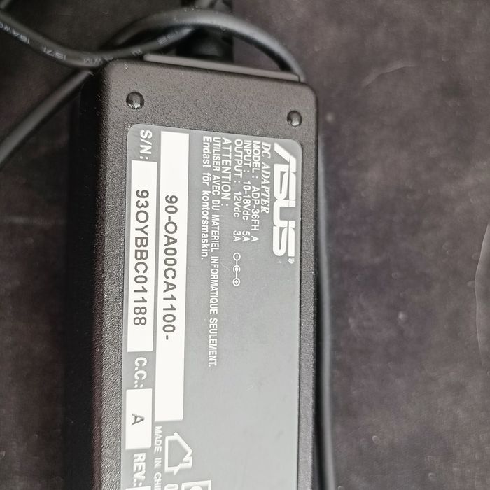 Nowy Oryginalny zasilacz samochodowy ASUS 12V 3A