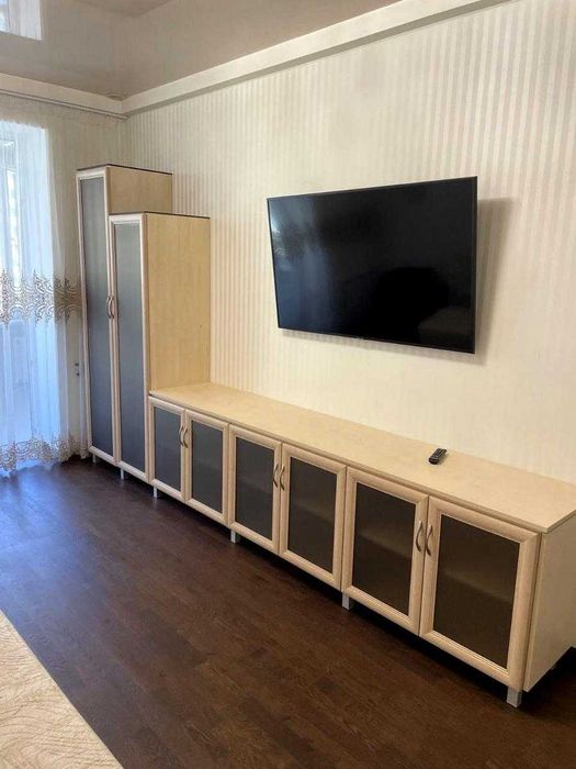 Продаж великої 1 кімнатної квартири з ремонтом та меблями.Ціна топ! - Widok 3