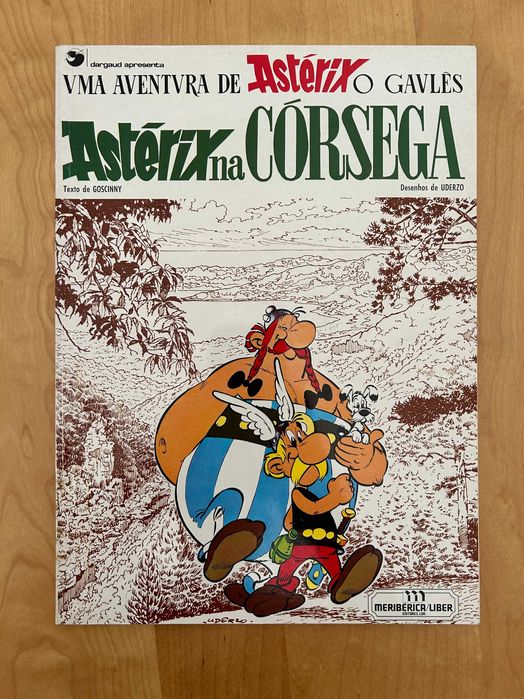 Asterix na Córsega BD de capa mole