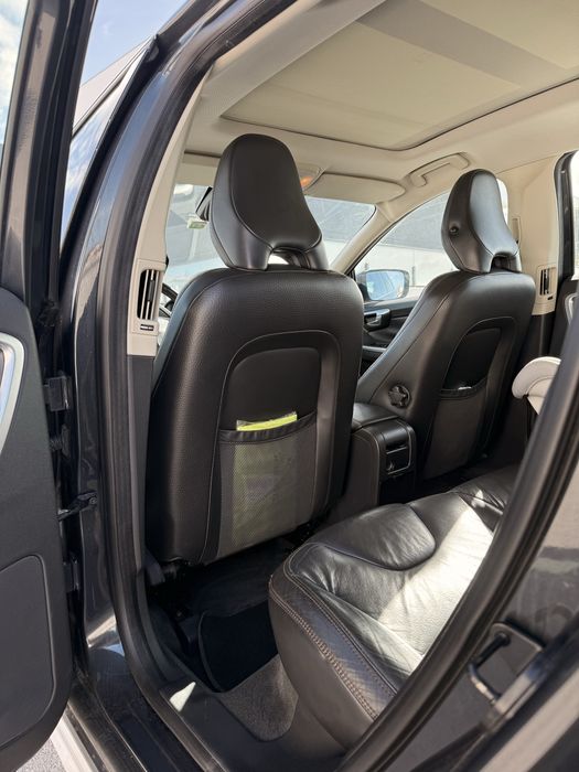 Volvo xc60 d5 full extras impecavel