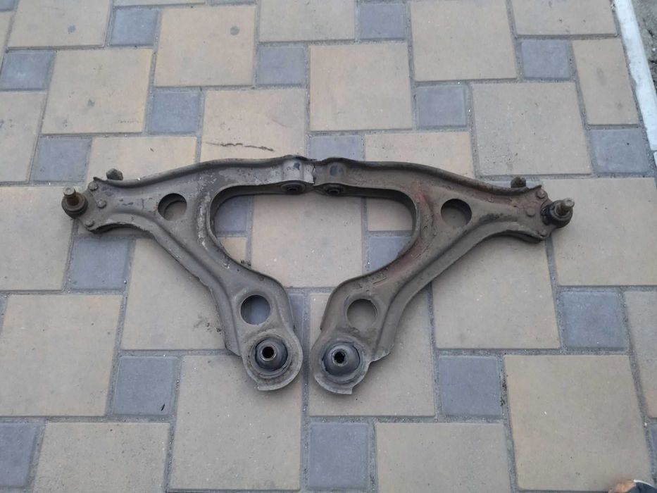 Рычаг Опель Омега А Передний Opel Omega a Ровный рычаг не дорого: 500 ...