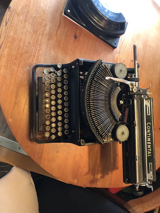 Máquina de escrever antiga