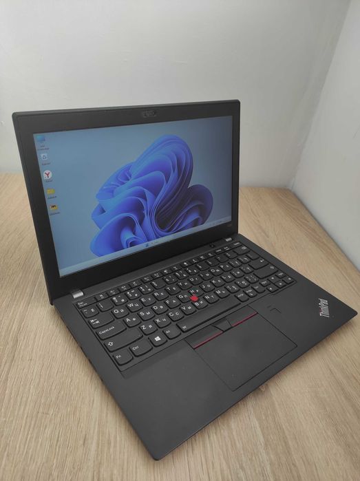 ТЕРМІНОВО!!! Потужний ноутбук Core i5 8потоків, 16Gb RAM DDR4, SSD 256