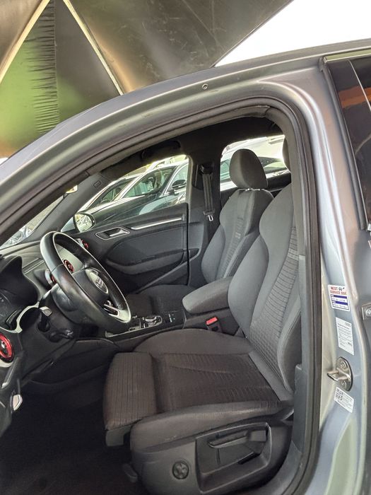 Audi A3 Limousine S-tronic Look RS3 2018 130 mil km Aceito retoma