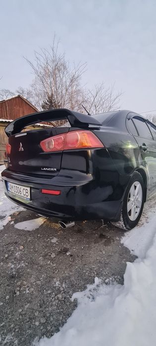 Mitsubishi Lancer 10