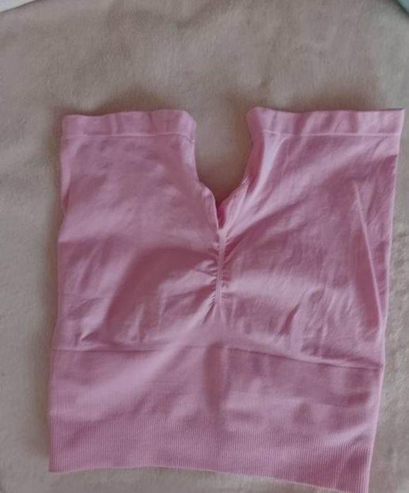 (S/M) Ekskluzywne, różowe szorty modelujące z y