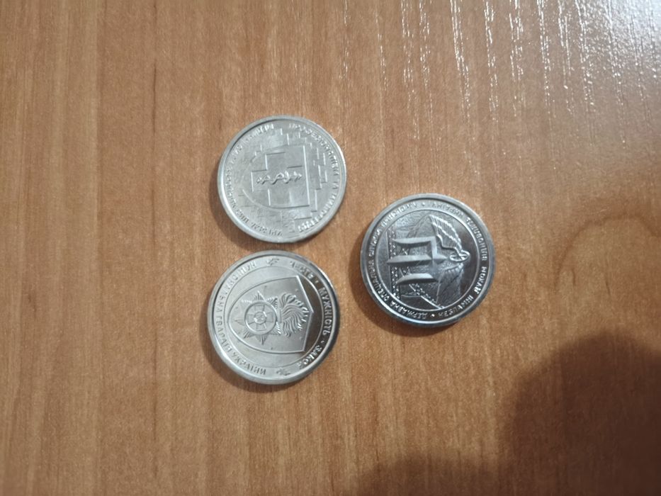 Продам коллекционные монеты Украины