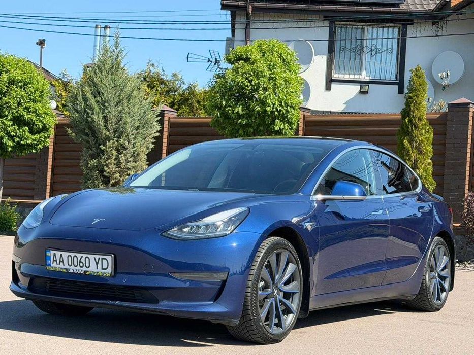 Tesla Model 3 2017 75 kWh RWD