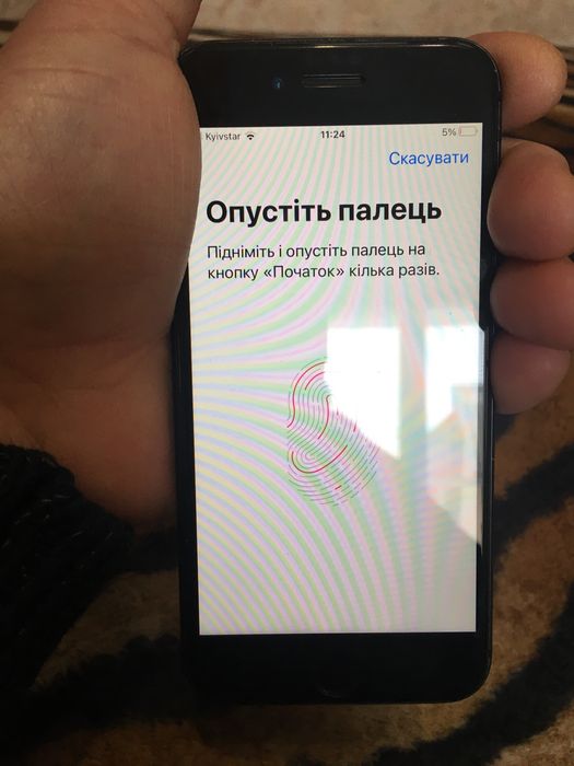Iphone 8-64GB Neverlock гарний стан
