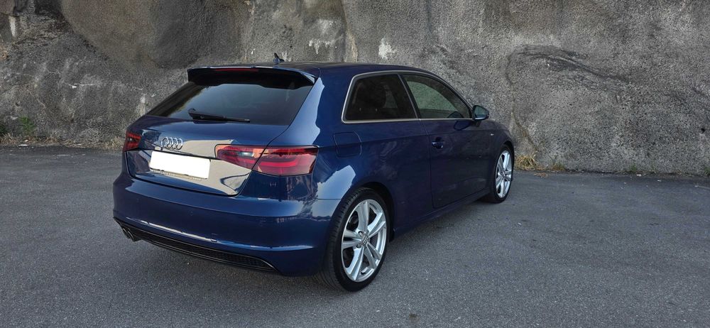 AUDI A3 2.0 TDI S-LINE QUATTRO — photo 3