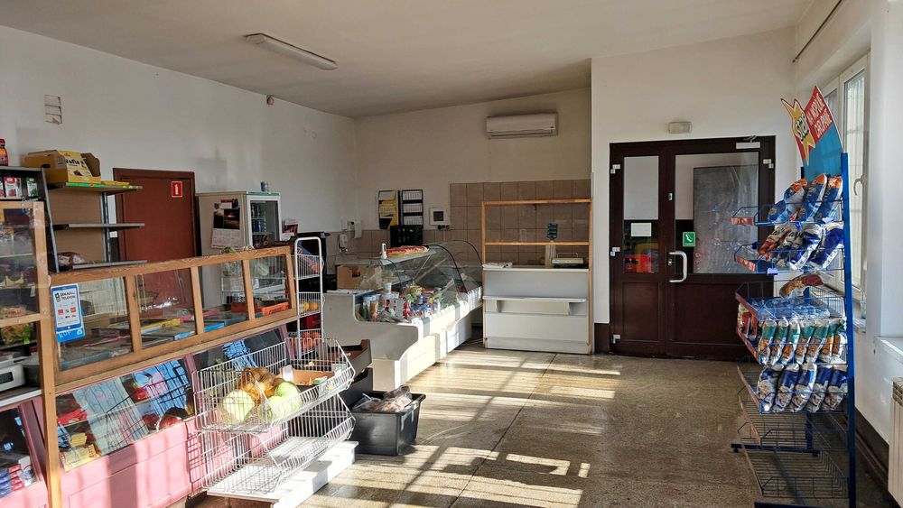 Budynek, lokal użytkowy,110m2 wraz z działką 400m2.