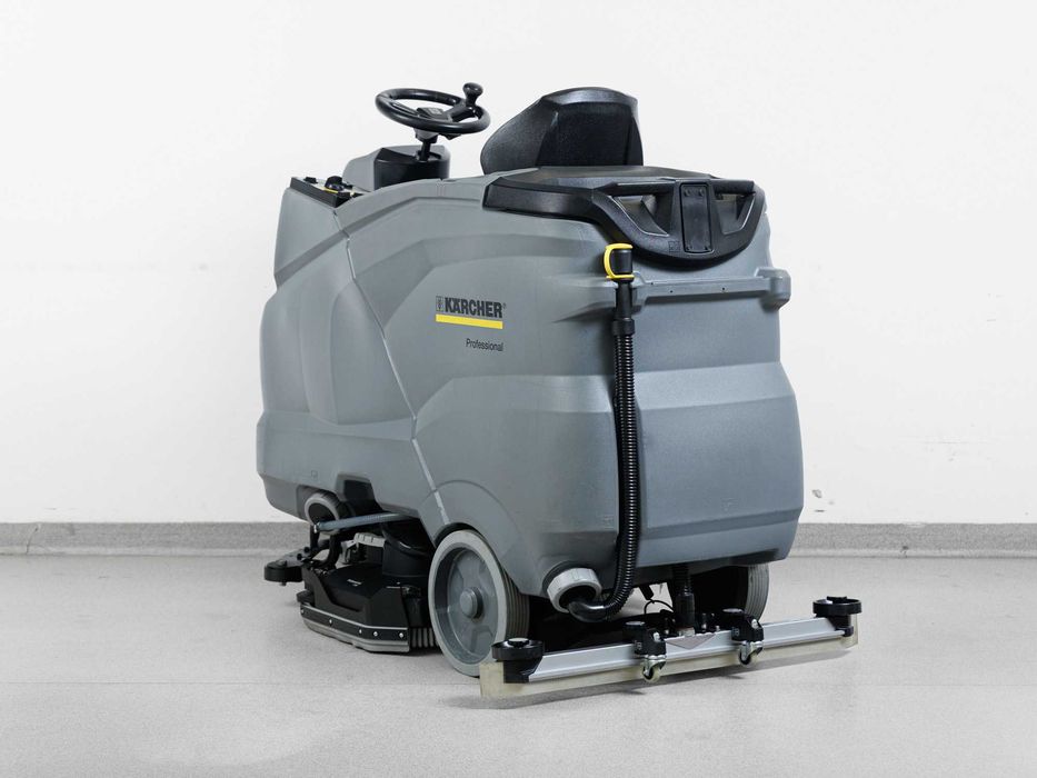 Szorowarka Karcher B 150 R Bp D90 NOWE BATERIE 2015r 7200m²/h 33000 netto