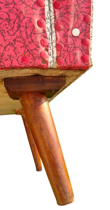 Sofá / Poltrona / Cadeirão Antiga