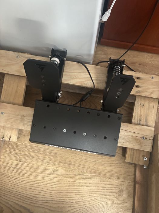 Pedais thrustmaster RACELINE PEDALS LTE