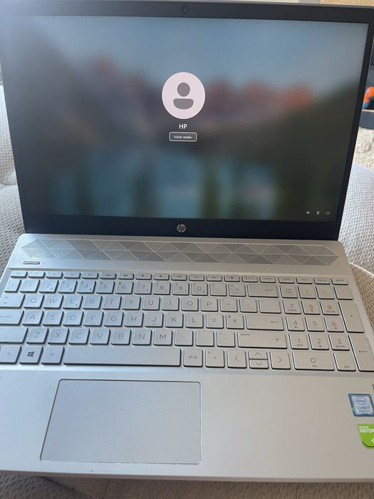 HP Pavilion 15,6” | i7 | 8GB | SSD 500GB