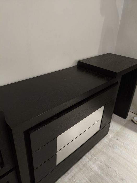 Conjunto de cómoda, 2 mesas de cabeceira e espelho