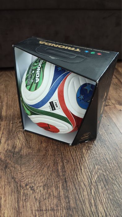 Piłka adidas Trionda - Mistrzostwa Świata 2026