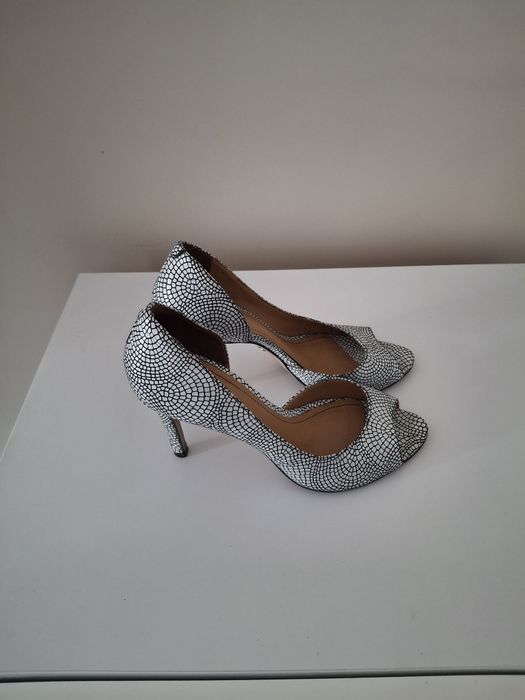 Buty używane Kazar 37