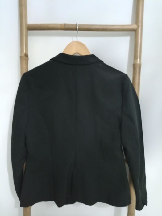 BLAZERES MULHER: Rosa, Azul e Preto - 10€ cada
