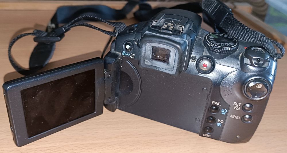 Продам фотоапарат Canon PowerShot S5 IS в ідеальному стані