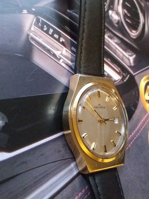 relogio helvetia