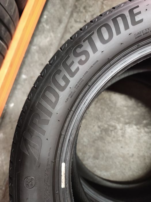 Pneus 245/50r19 Bridgestone Alenza 001 * com 85% piso