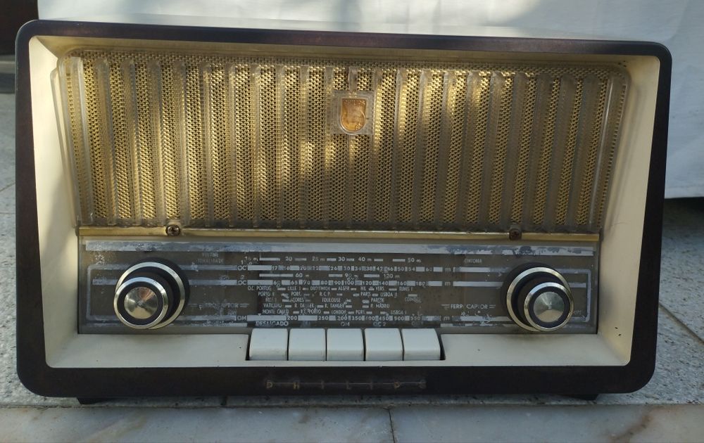 Radio Philips vintage