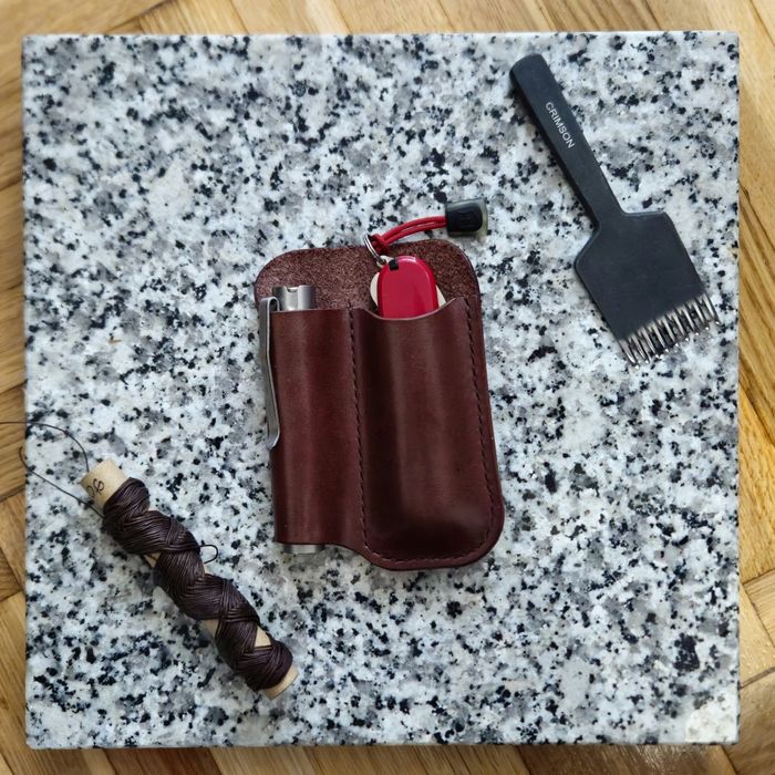 Borubar Skóroszyj - skórzany organizer EDC