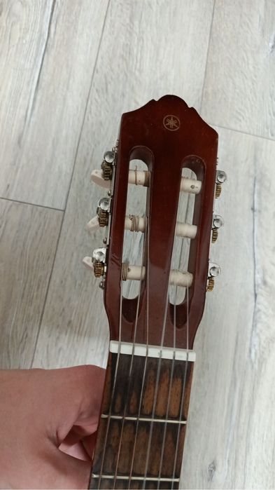 Гитара класическая YAMAHA C40