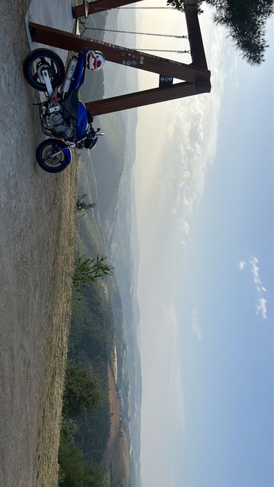 Vendo hornet 600 em otimo estado