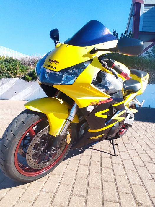 Honda CBR 900RR (954) Fireblade
