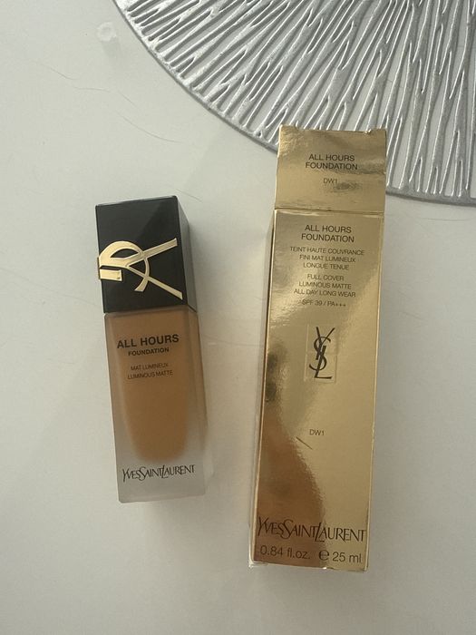 YsL podkład 24 matujący yves saint  laurent