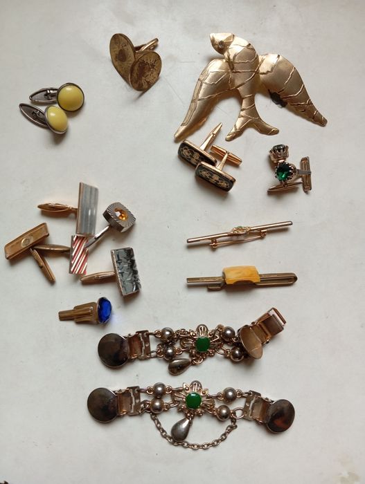 Запонки ,булавки, зажимы