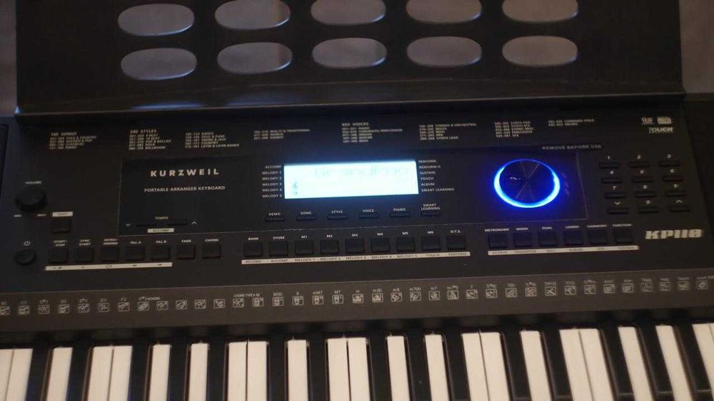 Цифровий синтезатор Kurzweil KP110
