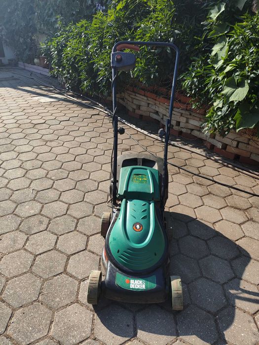 Corta relva B&D GR298