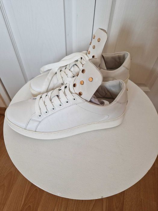 sprzedam nowe sneakersy damskie  Gino Rossi