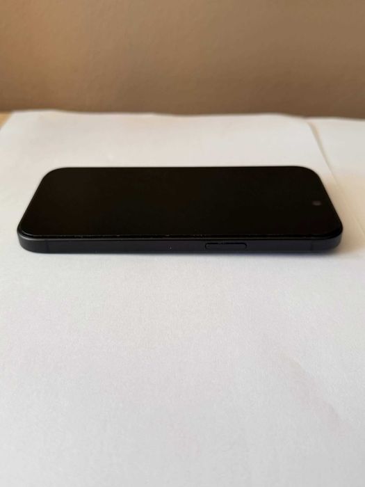 Iphone 15 128GB 5G 6.1'' Czarny [BATERIA 84%]