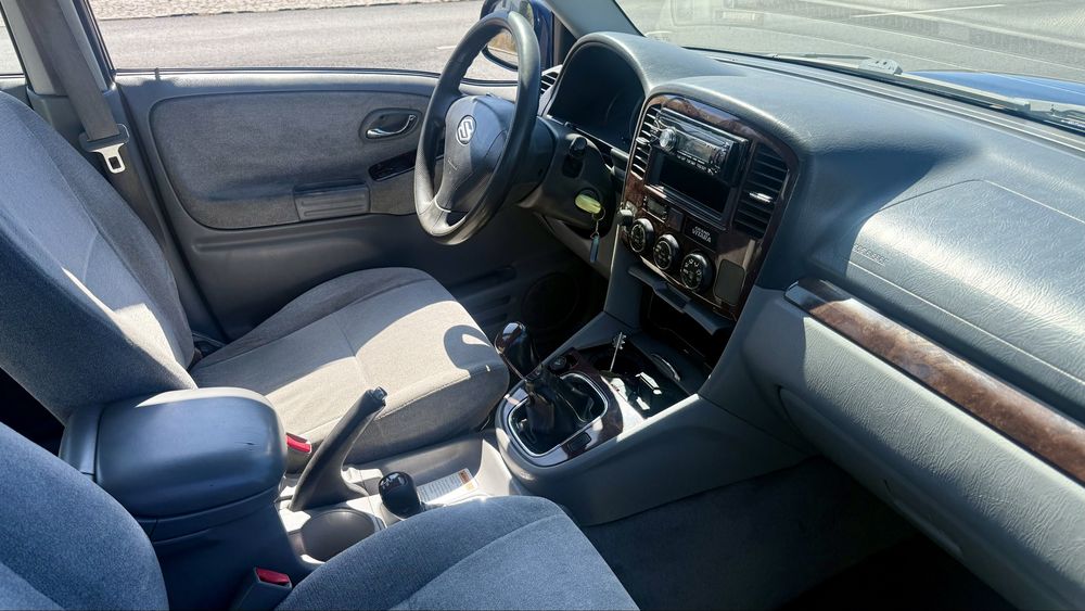 Suzuki GRAND VITARA XL7 2.0 TD — 7  Lugares