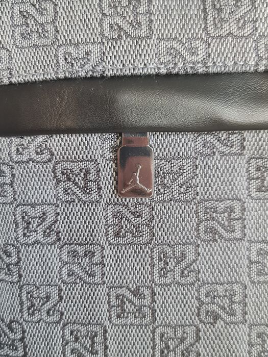 Jordan plecak sportowy jak i elegancki