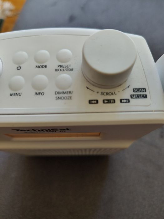 TechniSat radyjko DAB ,Bluetooth,FM, podróżne