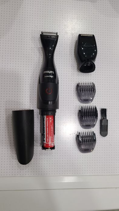 Тример для бороди Philips series 1000 ,  4 насадки, б/в