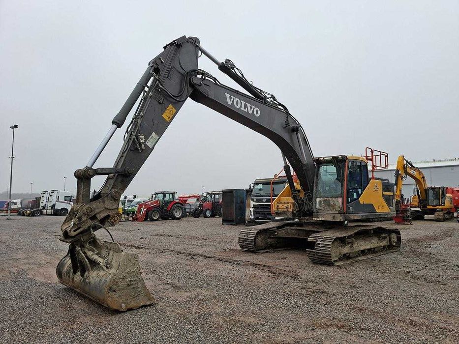 Koparka gąsiennicowa VOLVO EC250EL