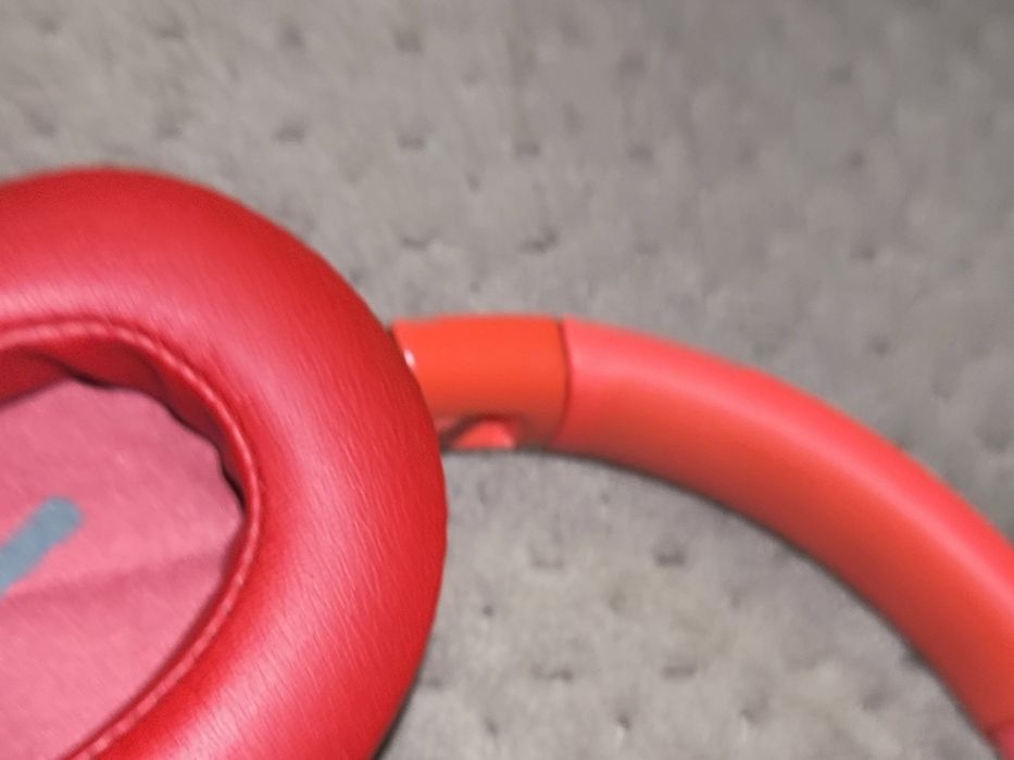 Навушники JBL Tune 750BTNC