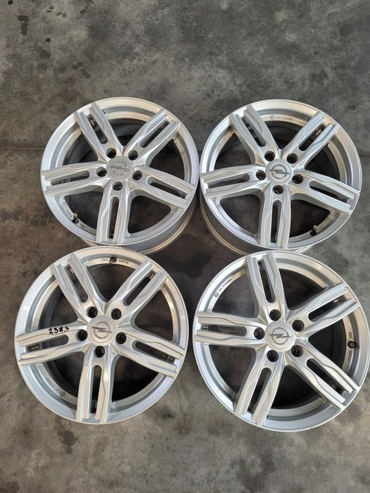 Felgi aluminiowe r 16 5 x 108 opel
