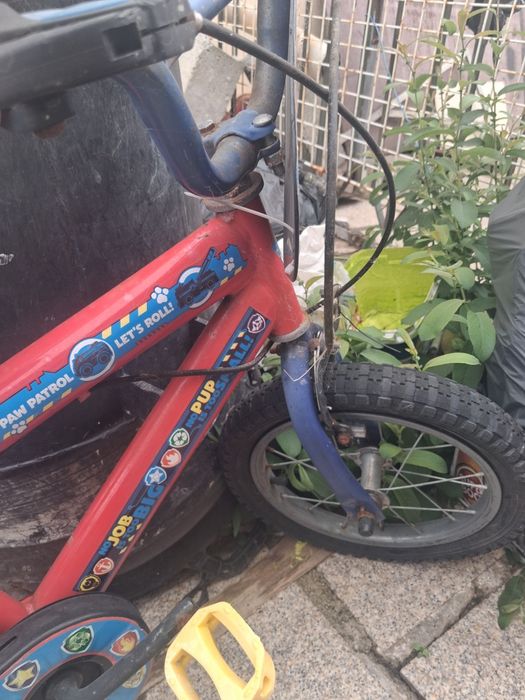 Bicicleta criança pequena