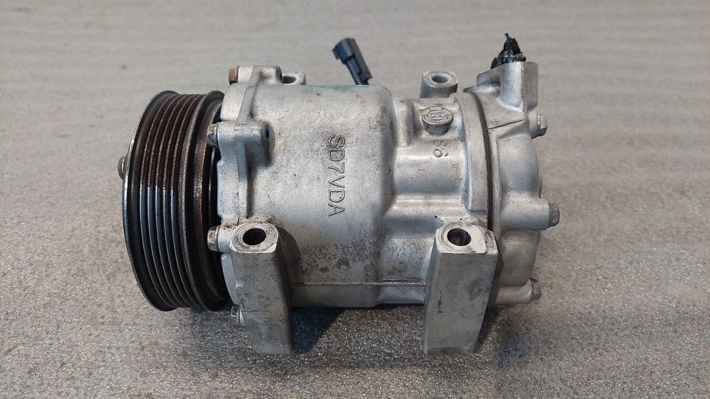 Compressor AC FORD Focus II (DA_)