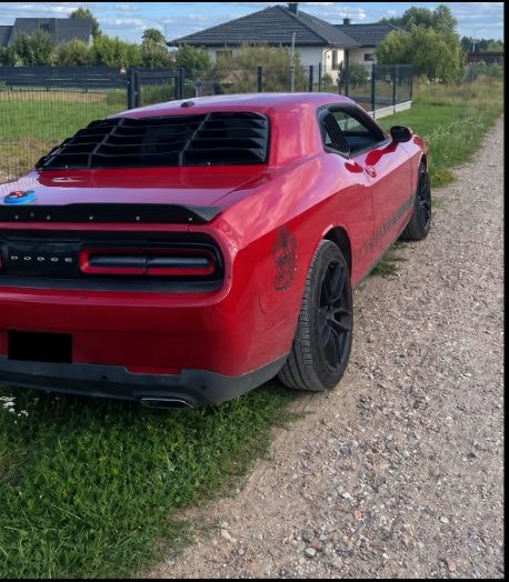 Dodge challenger
