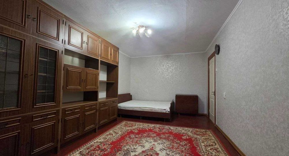 Продаж 1 кімнатної квартири(Площа Перемоги)
