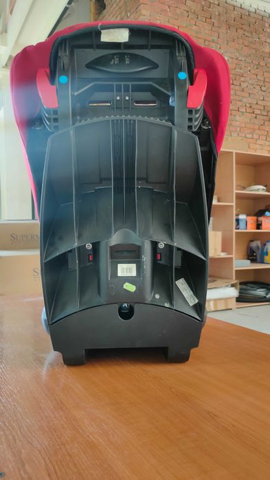 Дитяче автокрісло